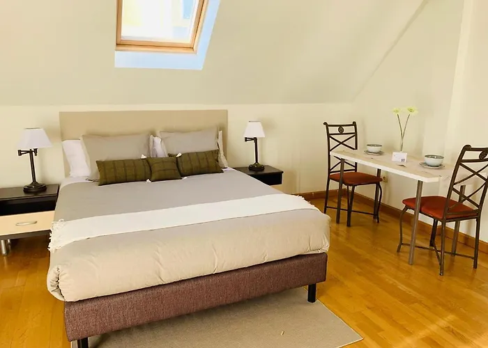 아파트 Aticos La Aliseda By Valdesierra *